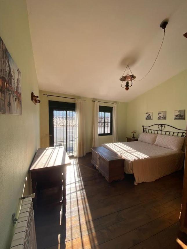Espaciosa Y Elegante Casa Rural En Los Marines Esterno foto
