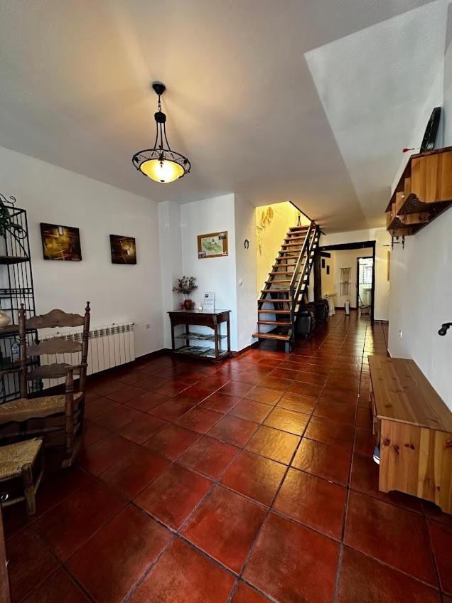 Espaciosa Y Elegante Casa Rural En Los Marines Esterno foto