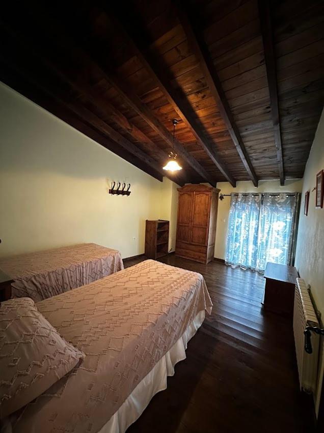 Espaciosa Y Elegante Casa Rural En Los Marines Esterno foto